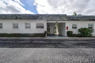 7729 39th Terrace N, Saint Petersburg, FL 33709 - Photo 1