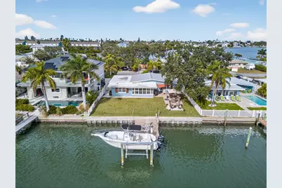 333 La Hacienda Drive, Indian Rocks Beach, FL 33785 - Photo 1