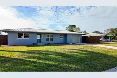 4536 Maceachen Boulevard, Sarasota, FL 34233 - Photo 1