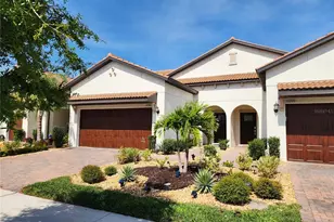 17009 Clear Cork Dr, Wimauma, FL 33598 - Photo 1