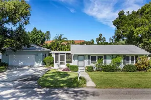 2529 Sunset Dr, Largo, FL 33770 - Photo 1