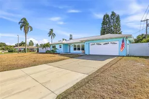 711 San Salvador Dr, Dunedin, FL 34698 - Photo 1