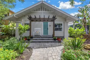 236 9th Ave NE, Saint Petersburg, FL 33701 - Photo 1