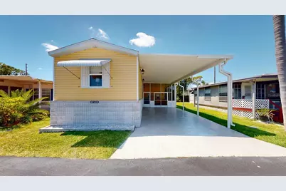 10728 Poplar Street NE, Saint Petersburg, FL 33716 - Photo 1