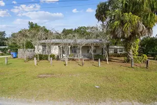 1816 McGee Rd, Plant City, FL 33565 - Photo 1