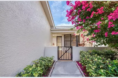 1304 Pasadena Avenue S #3, South Pasadena, FL 33707 - Photo 1