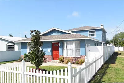 2918 10th Street N, Saint Petersburg, FL 33704 - Photo 1