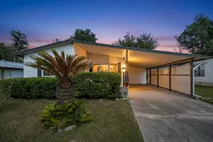 35131 McCulloughs Leap, Zephyrhills, FL 33541 - Photo 1