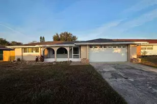 7619 Summertree Ln, New Port Richey, FL 34653 - Photo 1