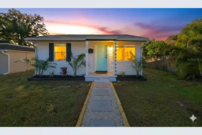 3226 36th Avenue N, Saint Petersburg, FL 33713 - Photo 1