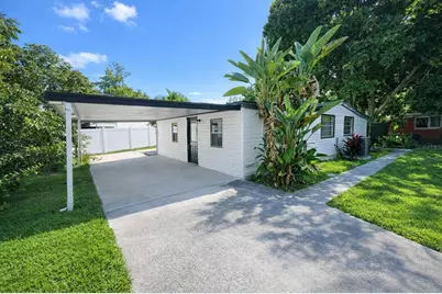 6580 10th Avenue Terrace S, Saint Petersburg, FL 33707 - Photo 1