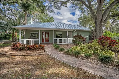 6007 98th Way N, Saint Petersburg, FL 33708 - Photo 1