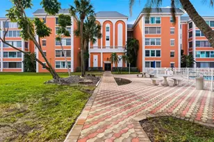 6960 20th Ave N, Saint Petersburg, FL 33710 - Photo 1