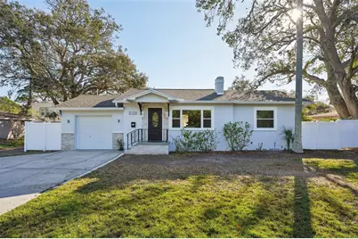 2320 E Harbor Drive S, Saint Petersburg, FL 33705 - Photo 1