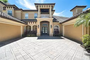 8707 Silverthorn Rd, Seminole, FL 33777 - Photo 1