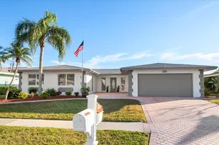 14922 Crown Dr, Largo, FL 33774 - Photo 1