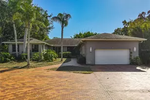 35 Baywood Ct, Palm Harbor, FL 34683 - Photo 1