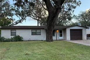 11972 Lakewood Dr, Hudson, FL 34669 - Photo 1