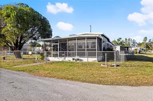 38755 New Jersey Ave, Zephyrhills, FL 33542 - Photo 1