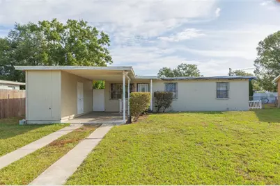 5016 S 86th Street, Tampa, FL 33619 - Photo 1