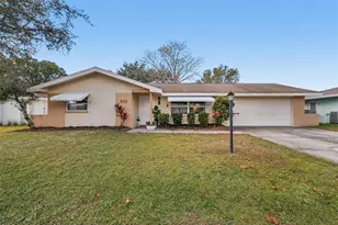 712 Lemonwood Dr, Oldsmar, FL 34677 - Photo 1