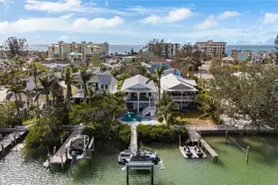 12112 Lagoon Ln, Treasure Island, FL 33706 - Photo 1