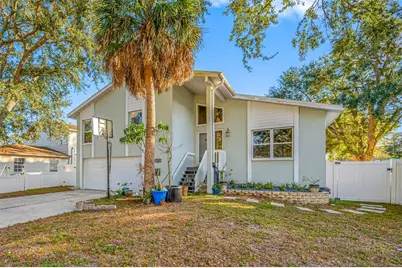 756 61st Avenue NE, Saint Petersburg, FL 33703 - Photo 1