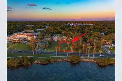 435 Edgewater Drive, Dunedin, FL 34698 - Photo 1