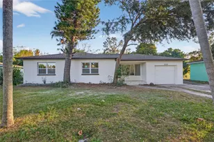 3724 28th Ave N, Saint Petersburg, FL 33713 - Photo 1