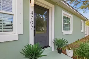 4702 W Bay View Ave, Tampa, FL 33611 - Photo 1