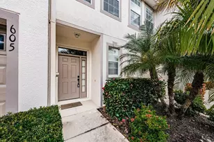 605 Vallance Way NE, Saint Petersburg, FL 33716 - Photo 1
