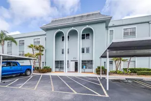1706 Belleair Forest Dr, Belleair, FL 33756 - Photo 1