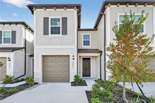 3346 Lapis Lk Dr, Zephyrhills, FL 33541 - Photo 1