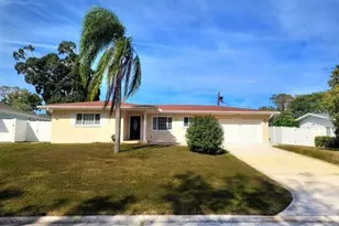 356 Overbrook Dr E, Largo, FL 33770 - Photo 1