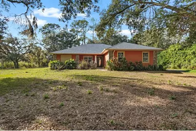 4028 Castlewood Rd, Seffner, FL 33584 - Photo 1
