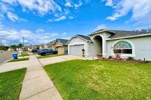 30643 Tremont Dr, Wesley Chapel, FL 33543 - Photo 1