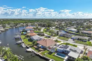 9453 Treasure Ln NE, Saint Petersburg, FL 33702 - Photo 1