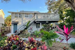 3734 Burlington Ave N, Saint Petersburg, FL 33713 - Photo 1