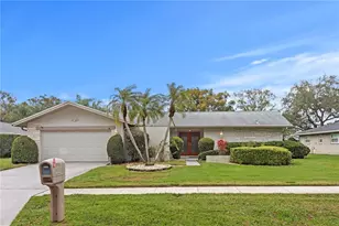 2656 Clubhouse Dr S, Clearwater, FL 33761 - Photo 1
