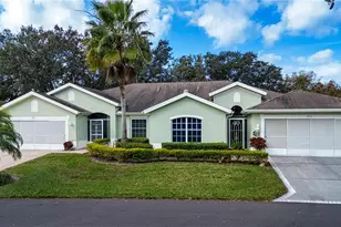 902 Staffordshire Ln, Sun City Center, FL 33573 - Photo 1