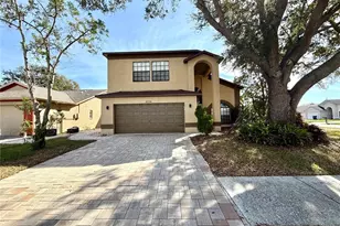 8758 Huntfield St, Tampa, FL 33635 - Photo 1