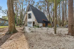 19808 Reading Rd, Lutz, FL 33558 - Photo 1