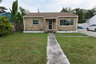 2654 Miriam St S, Gulfport, FL 33711 - Photo 1