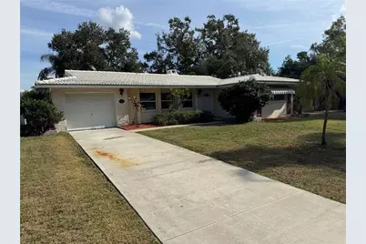 509 E Park Drive, Largo, FL 33771 - Photo 1