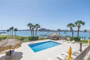 650 Island Way, Clearwater Beach, FL 33767 - Photo 1