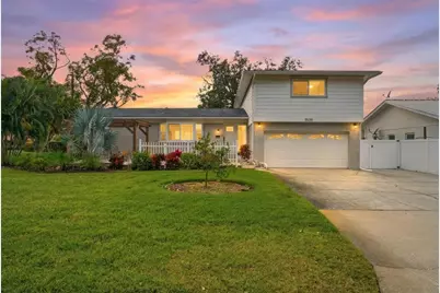 7035 14th Street S, Saint Petersburg, FL 33705 - Photo 1