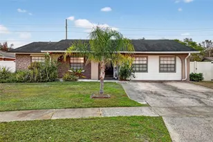 804 Pebblewood Dr, Brandon, FL 33511 - Photo 1