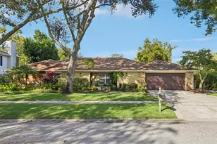 4201 Meadow Hill Dr, Tampa, FL 33618 - Photo 1