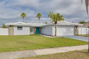 13641 Pleasant Dr, Largo, FL 33774 - Photo 1