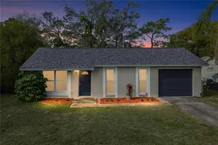 3229 Seven Springs Blvd, New Port Richey, FL 34655 - Photo 1